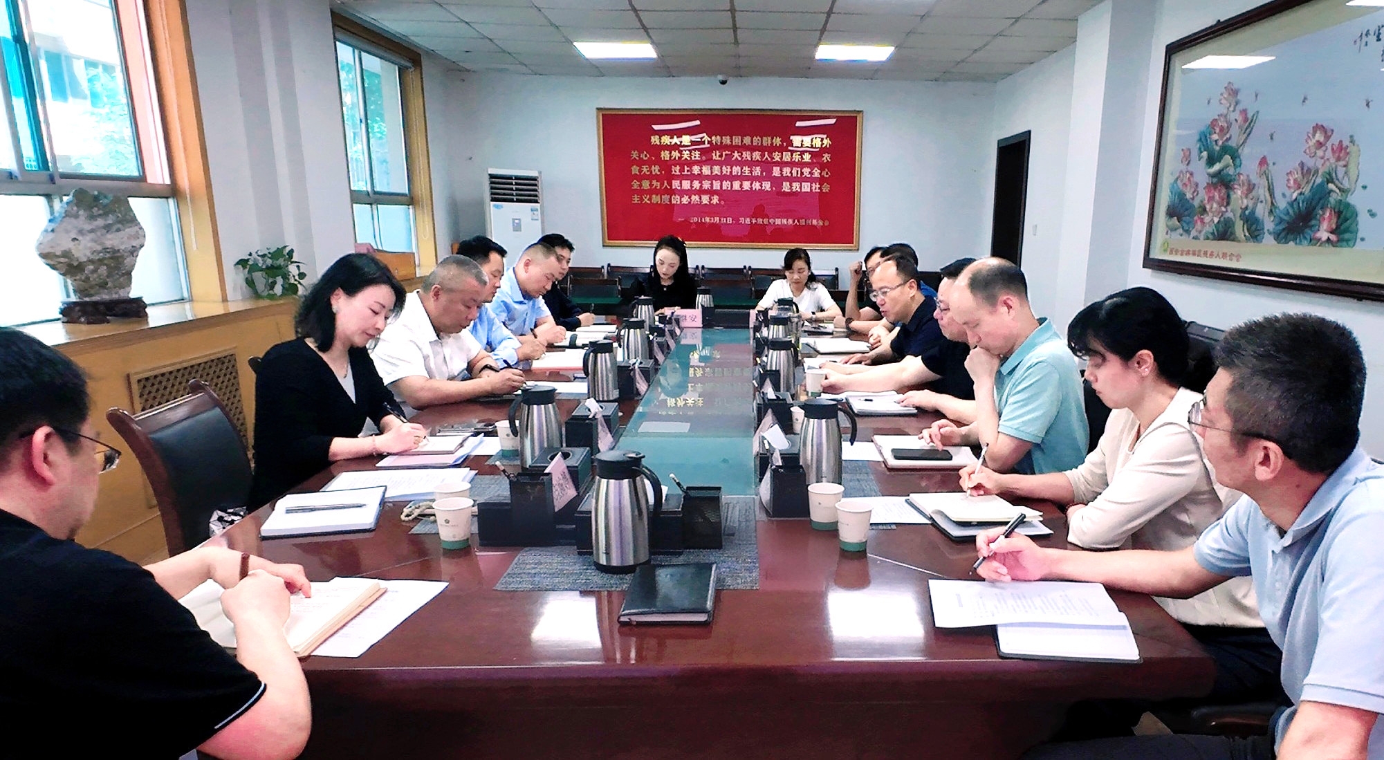 強(qiáng)盛一行赴西安市殘疾人聯(lián)合會(huì)開展專題調(diào)研——共商殘疾人康復(fù)養(yǎng)老事業(yè)發(fā)展，探索科技助殘服務(wù)新模式